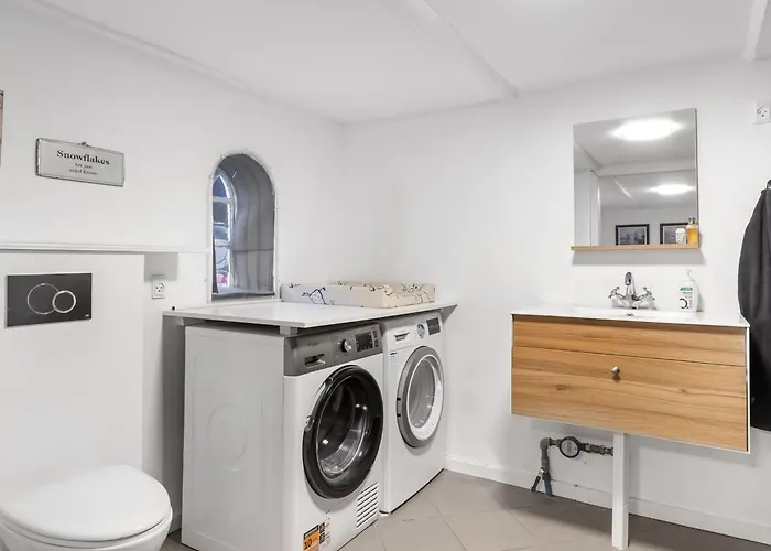 Yorik - 1-6km From The Sea By Interhome