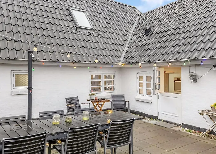 Yorik - 1-6km From The Sea By Interhome Nyaraló Broager